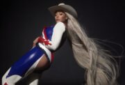 Beyoncé Cowboy Carter -levyn promokuvassa. Beyoncé nousi huipulle!