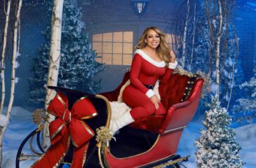 Mariah Carey promokuvassa Mariah Carey allekirjoitti Rihannan rinnuksen!