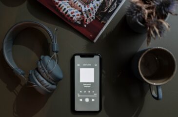 Podcast-kuuntelutarvikkeet. Spotify Partner Program lanseerattiin!